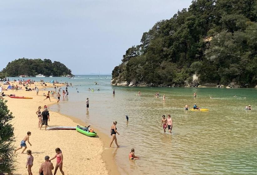 مبيت وإفطار Kaiteriteri Retreat