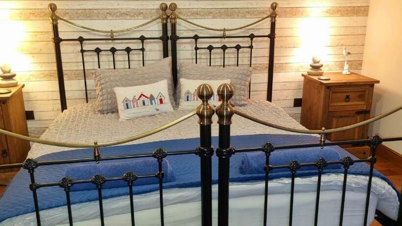 צימר Lyonshall Lodge