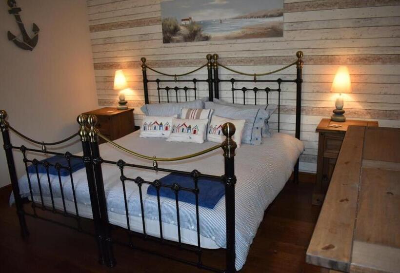 צימר Lyonshall Lodge