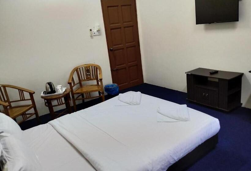 فندق Maidam Inn