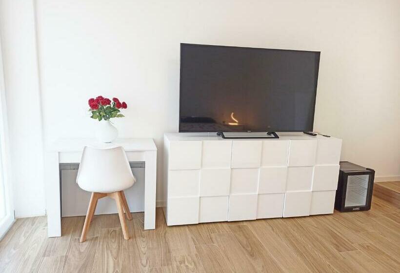 بنسيون Guest House   La Bella Vita