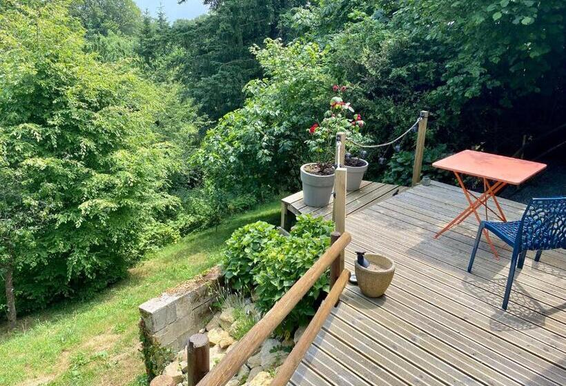 膳宿费 La Chambre D Hotes De Marie Indépendante Et Sa Terrasse Avec Vue Panoramique Proche Alpes Mancelles