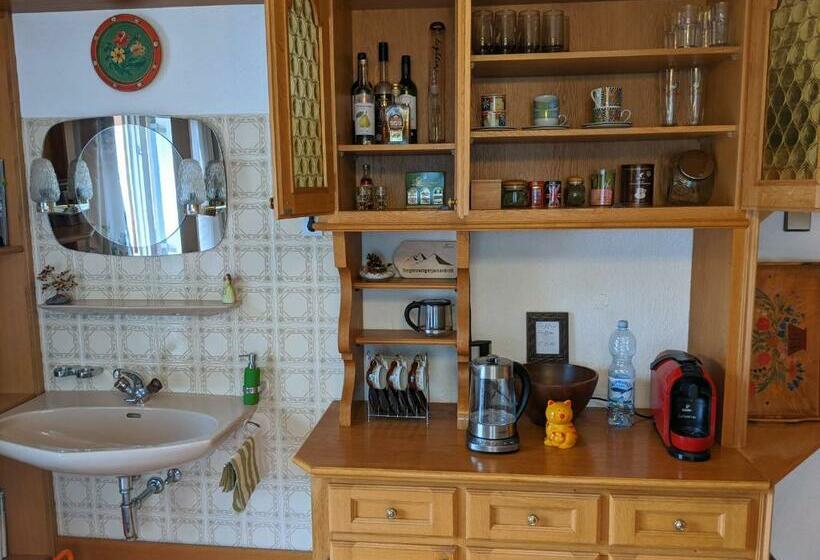 بنسيون Montahaus