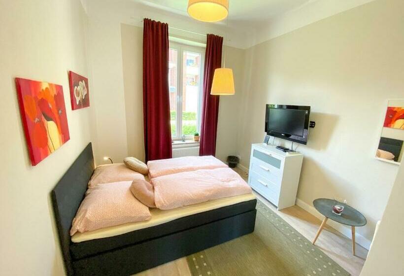 پانسیون Villa Hanseart Lübeck   Privatzimmer In Zentraler Lage