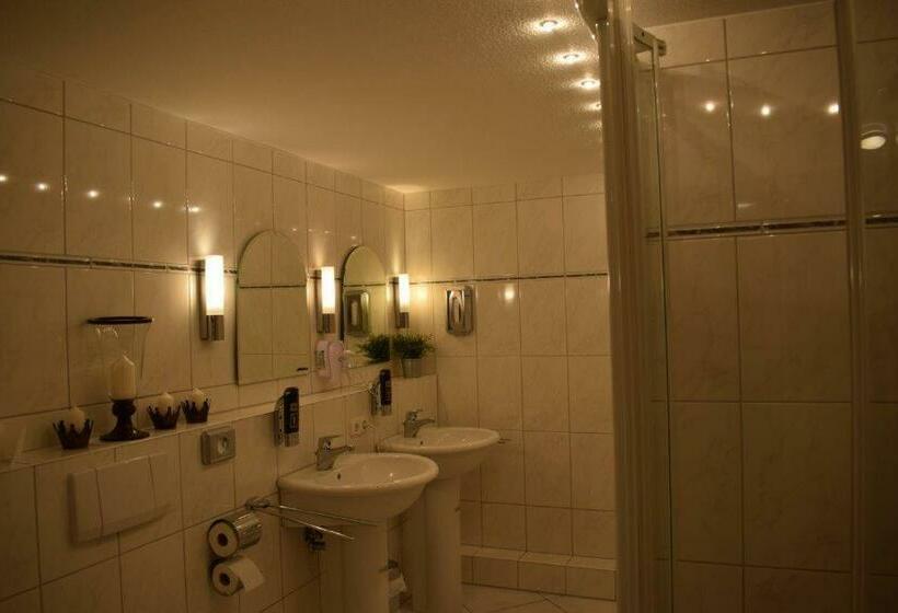 فندق Landgasthof Hüttenschenke