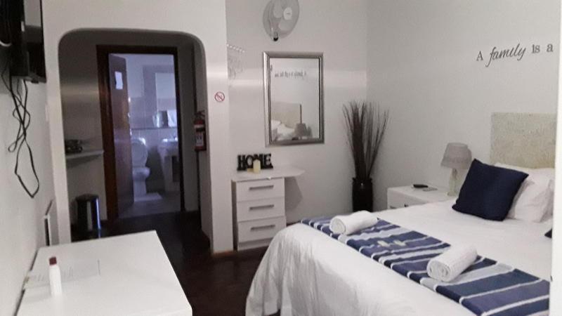 ペンション 12 On Beach Guest House