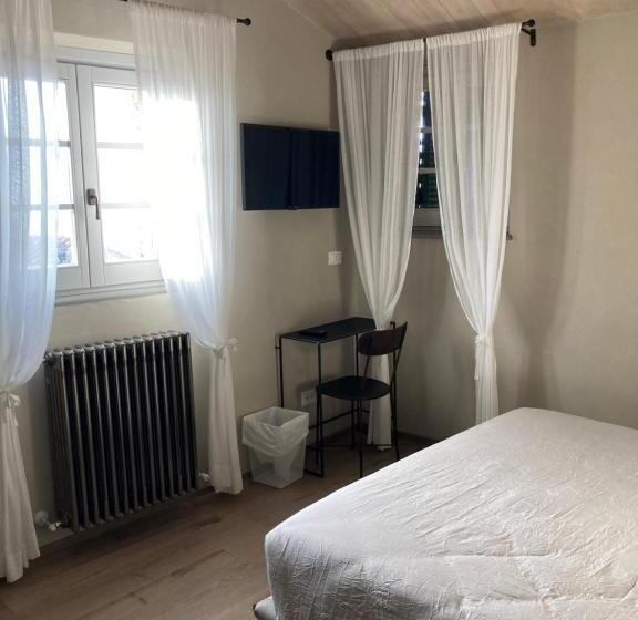 پانسیون El Tano