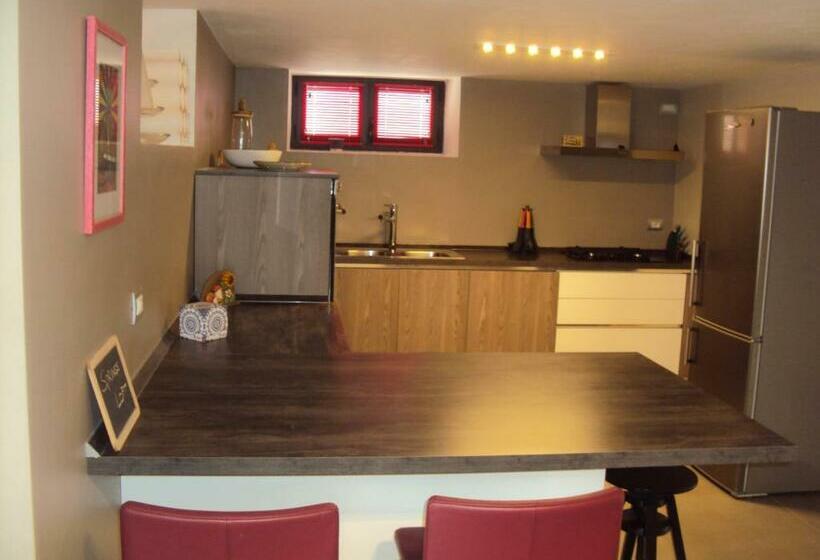 بنسيون Springs Loft