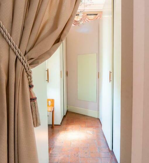 Пансион Suite & Apartment In Villa Del 1700