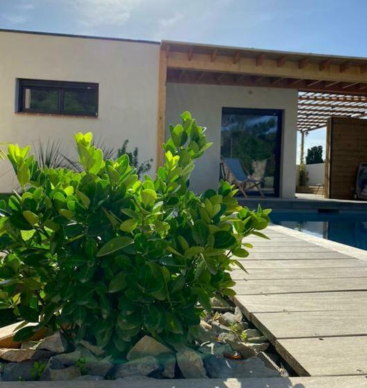 צימר Le Pool House