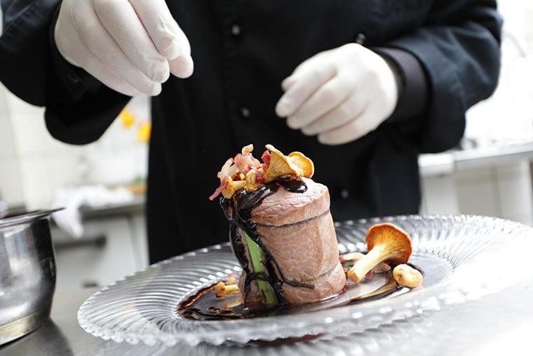 ホテル Zum Riesen