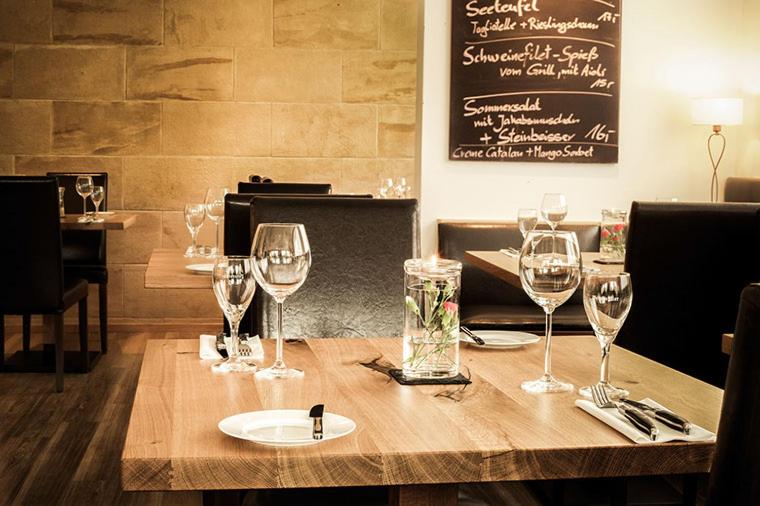 ホテル Zum Riesen