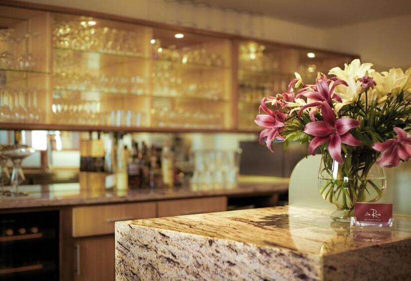 ホテル Zum Riesen