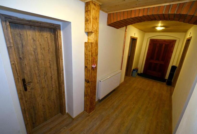 膳宿费 Penzion U Lípy