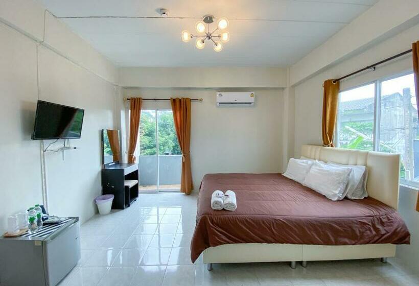 Uh Hostel