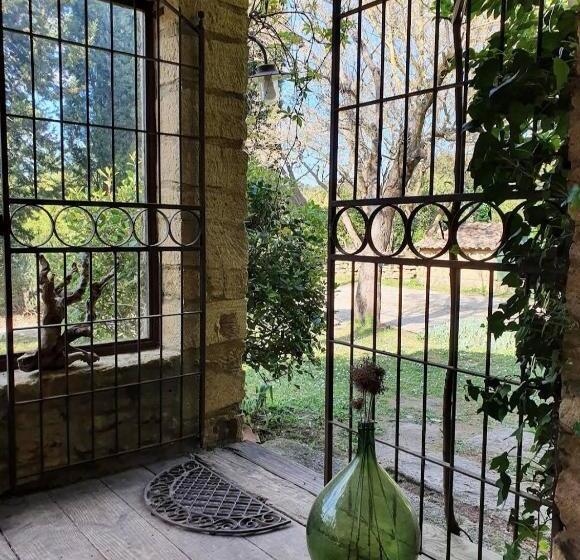 Bed and Breakfast Aux Berges Du Pont Du Gard