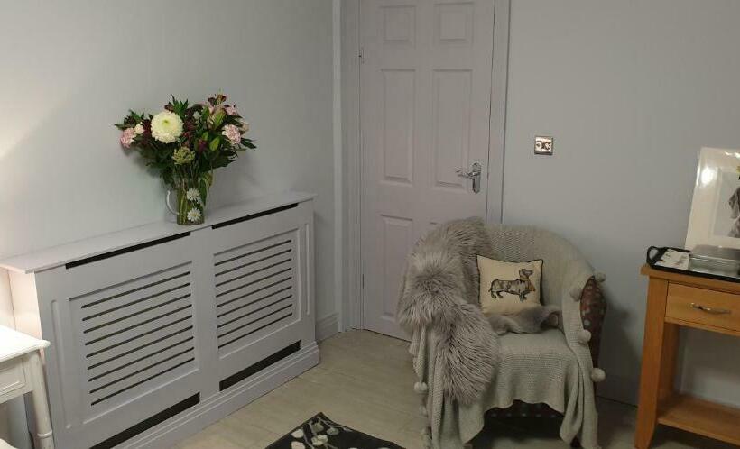 مبيت وإفطار Maugersbury Park Suite