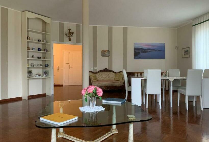 تختخواب و صبحانه Villa Mase