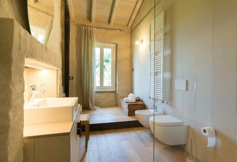 تختخواب و صبحانه Villa Saccomani