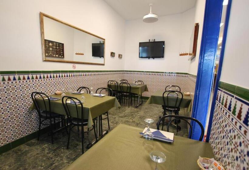 בית מלון כפרי Tres Leones