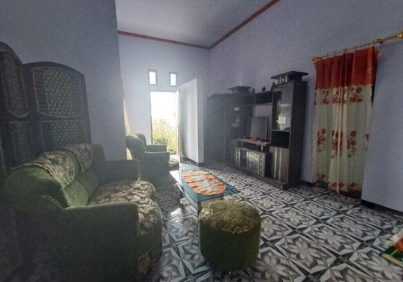 بنسيون Elen Homestay By Abm