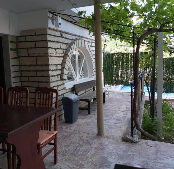 پانسیون Villa Bela