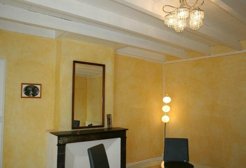 住宿加早餐  L Insoliste