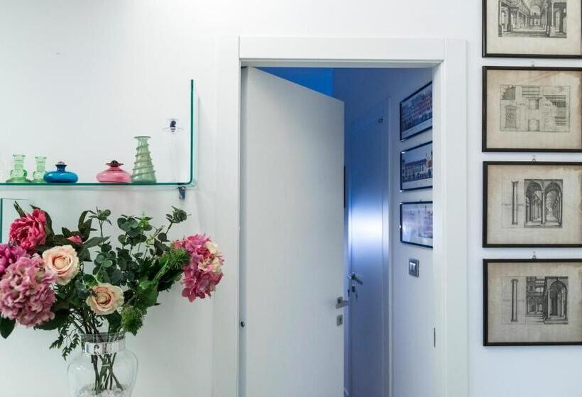 تختخواب و صبحانه Murat Otto