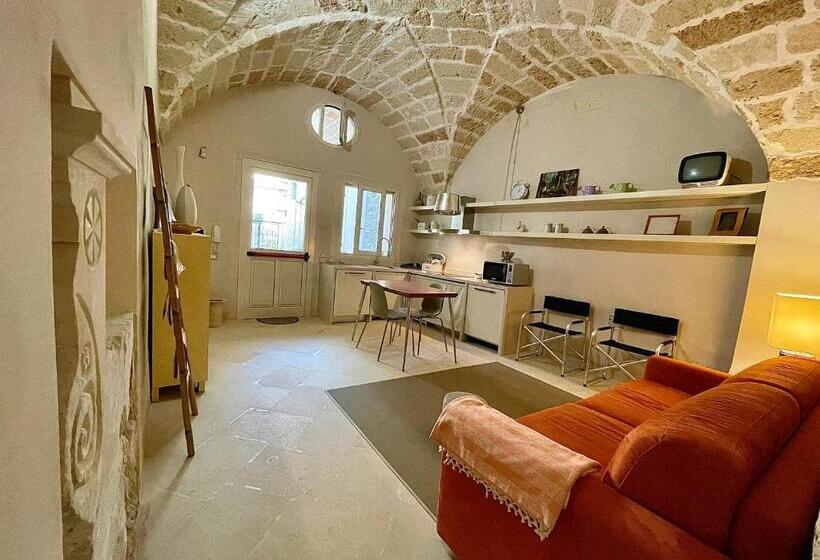 住宿加早餐  Palazzo De Carlo E Il Parco Dei 7 Pozzi