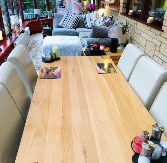 مبيت وإفطار Tranquil Accommodation In A Great Location