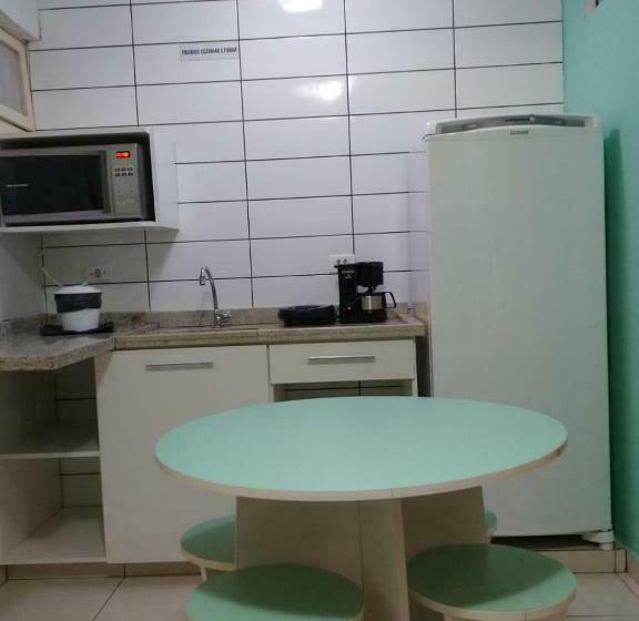 ホテル Colônia De Férias De Guaratuba