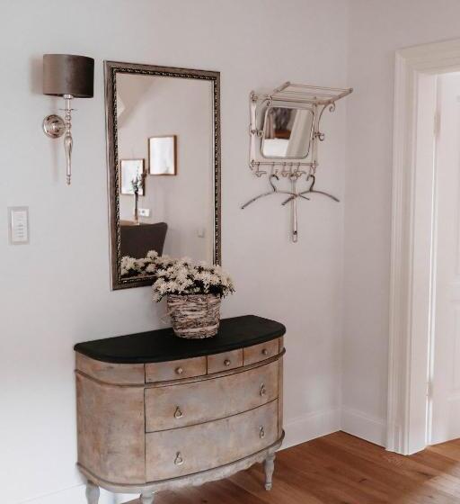 ホテル Das Betthupferl