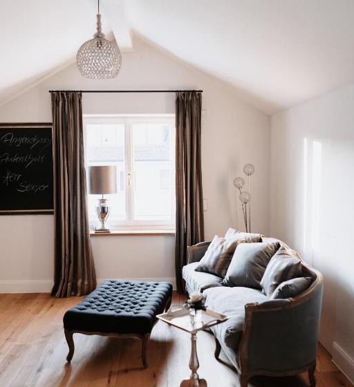 ホテル Das Betthupferl