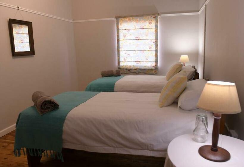 بنسيون Karoo Secret