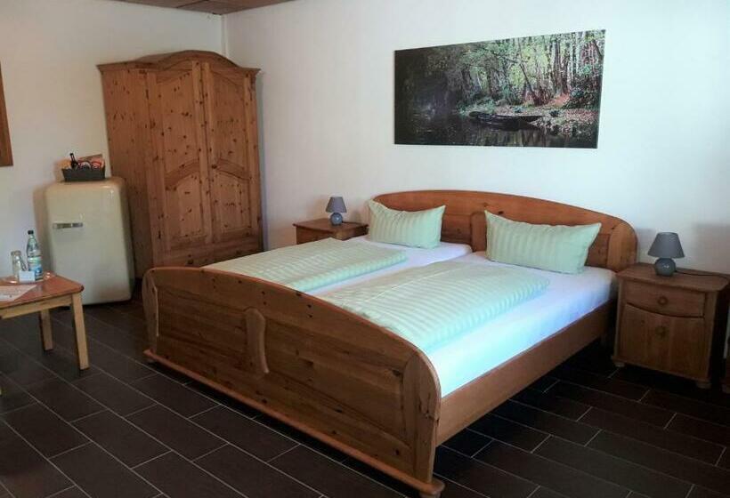 פנסיון Storchennest Spreewald