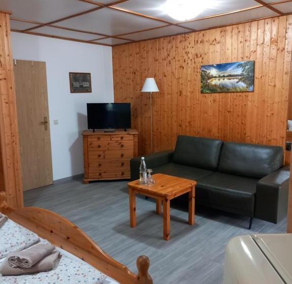 פנסיון Storchennest Spreewald