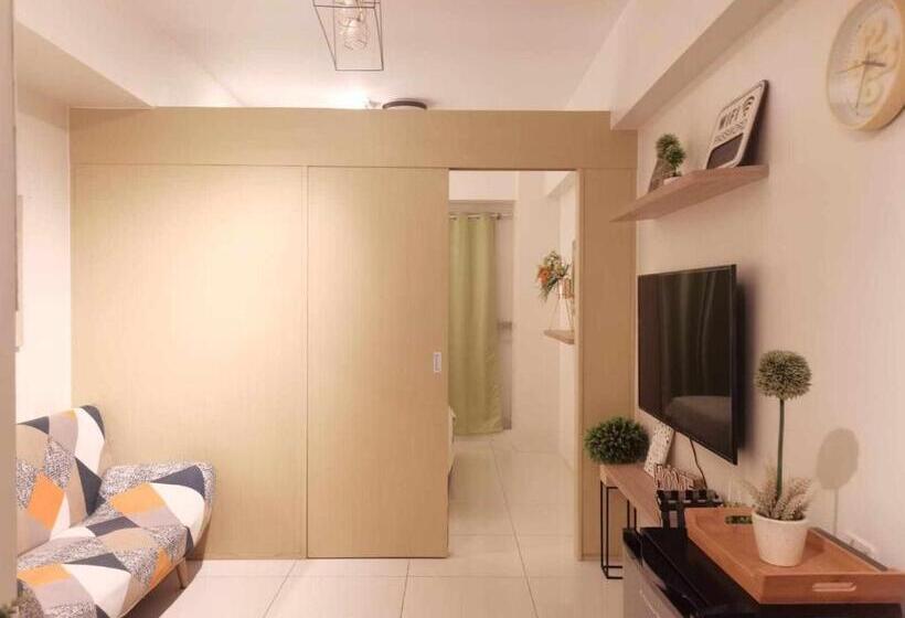 Wind Residence T4 A Near Taal Skyranch Tourist Spot