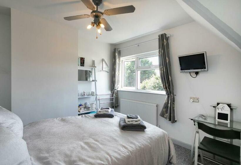 مبيت وإفطار Bed At Bowbridge, Centre Town