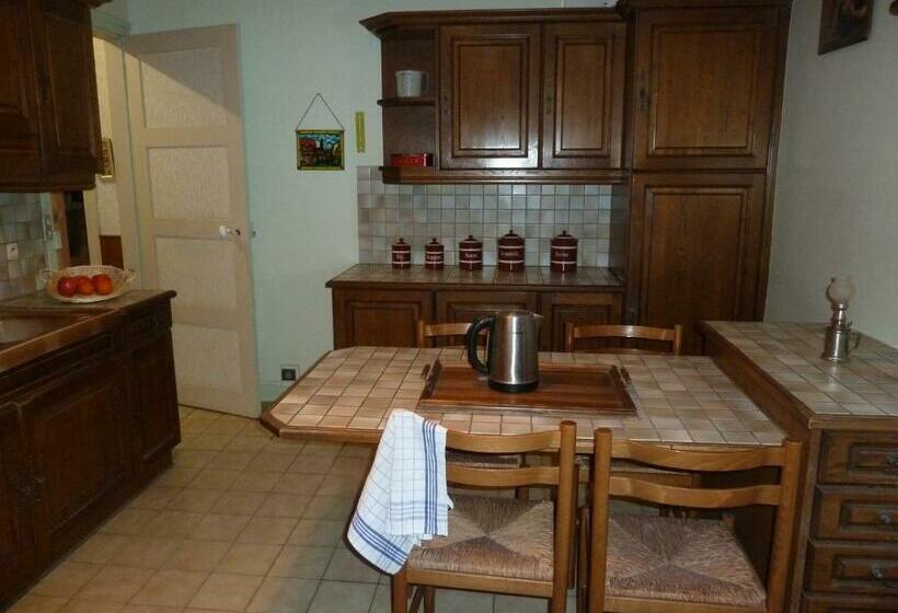 مبيت وإفطار Chambres D Hôtes Gobillon