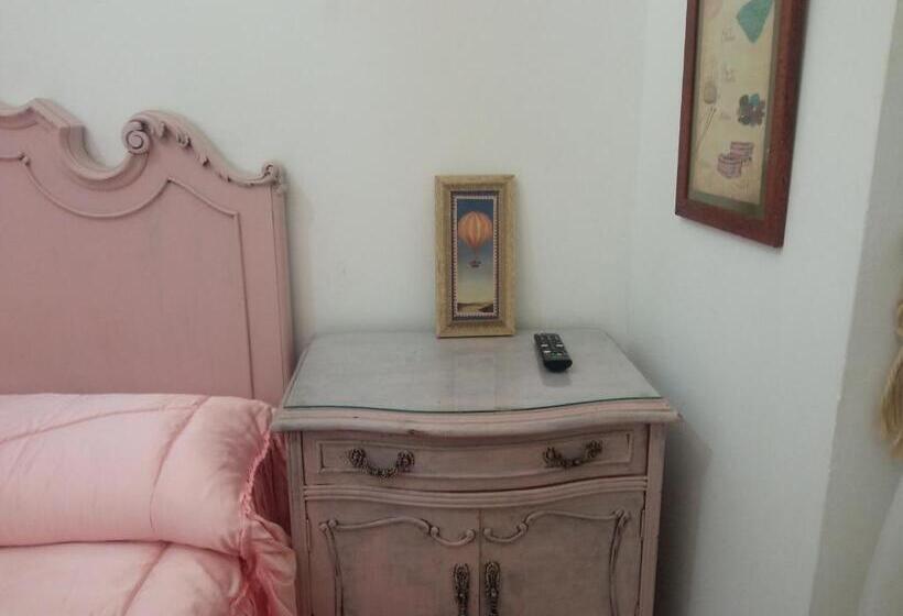 تختخواب و صبحانه Habitaciãƒâ³n Centro Gandia