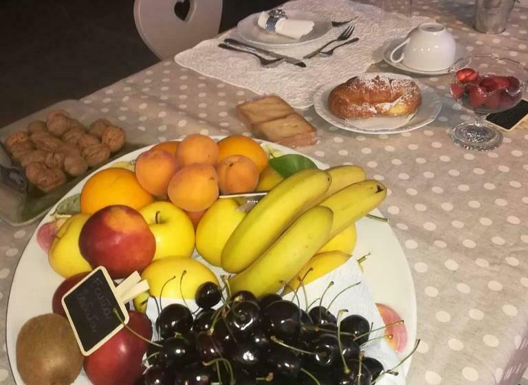 مبيت وإفطار La Moia