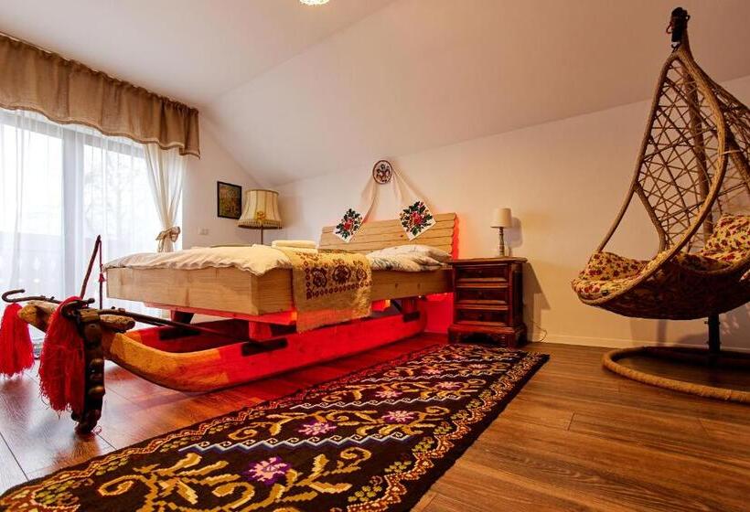 پانسیون Gradina Lu  Ion A Home Away From Home
