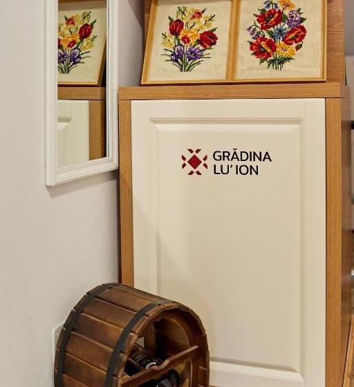 پانسیون Gradina Lu  Ion A Home Away From Home