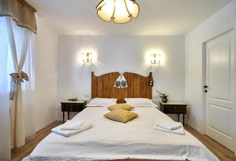 پانسیون Gradina Lu  Ion A Home Away From Home