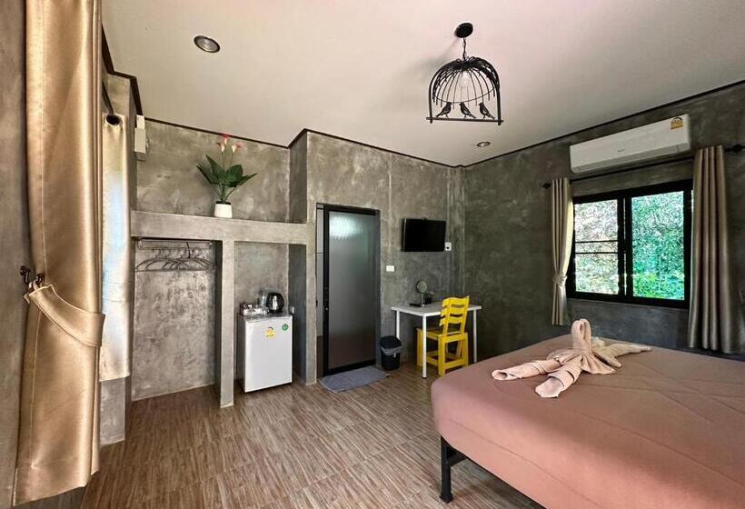 استراحتگاه Hanoii House