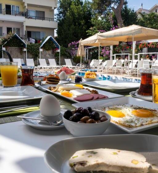 Ascot Hotel Büyükada