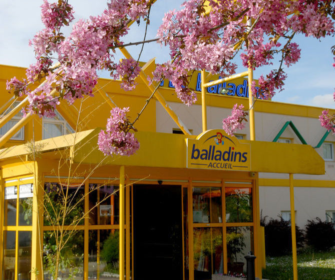 酒店 Hôtel Savigny-Le-Temple