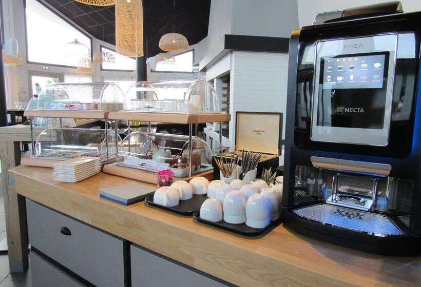 Brit Hotel Au Pays De Vitré