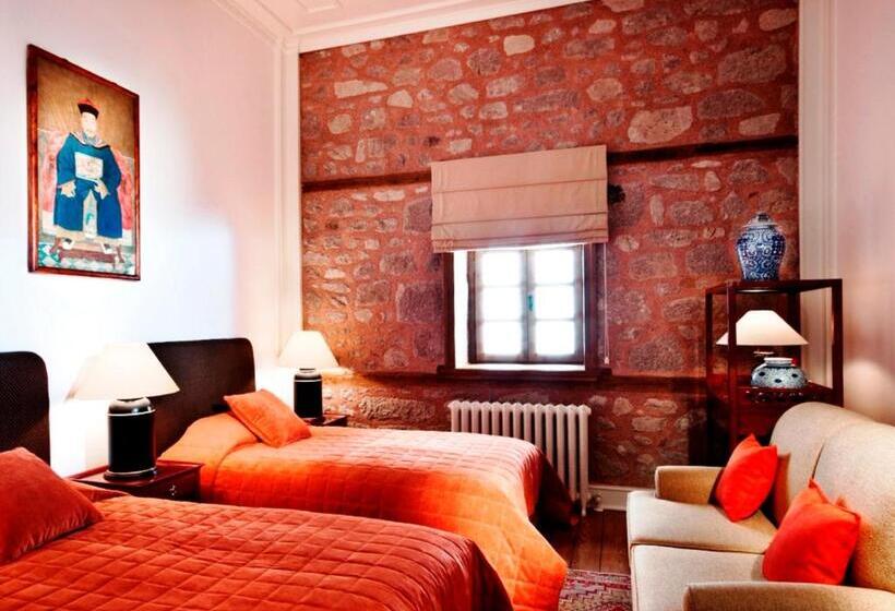 Отель Divan Cukurhan