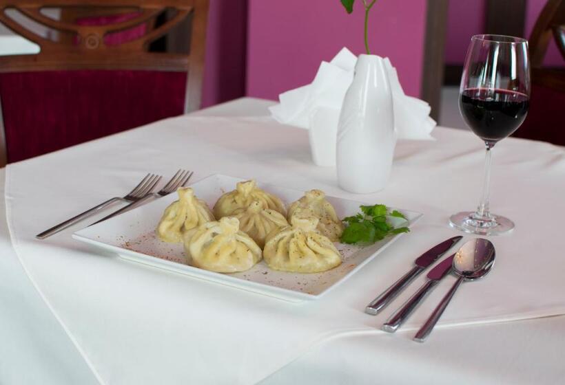 ホテル Dworek Magnat